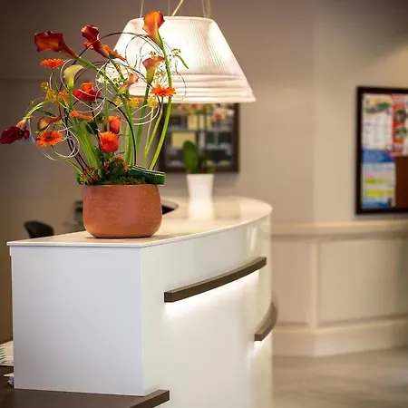 Saint Georges Hotel 3*