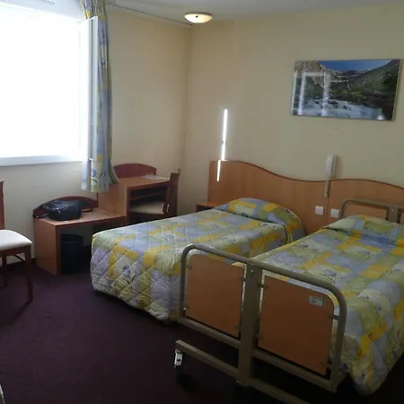 Saint Georges Otel Lourdes