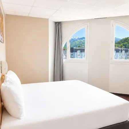 Saint Georges Hotel 3*