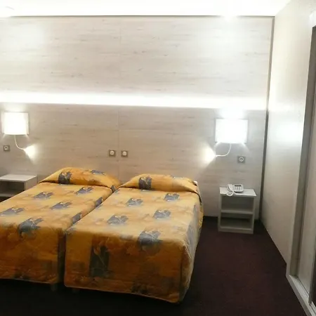 Saint Georges Hotel 3*